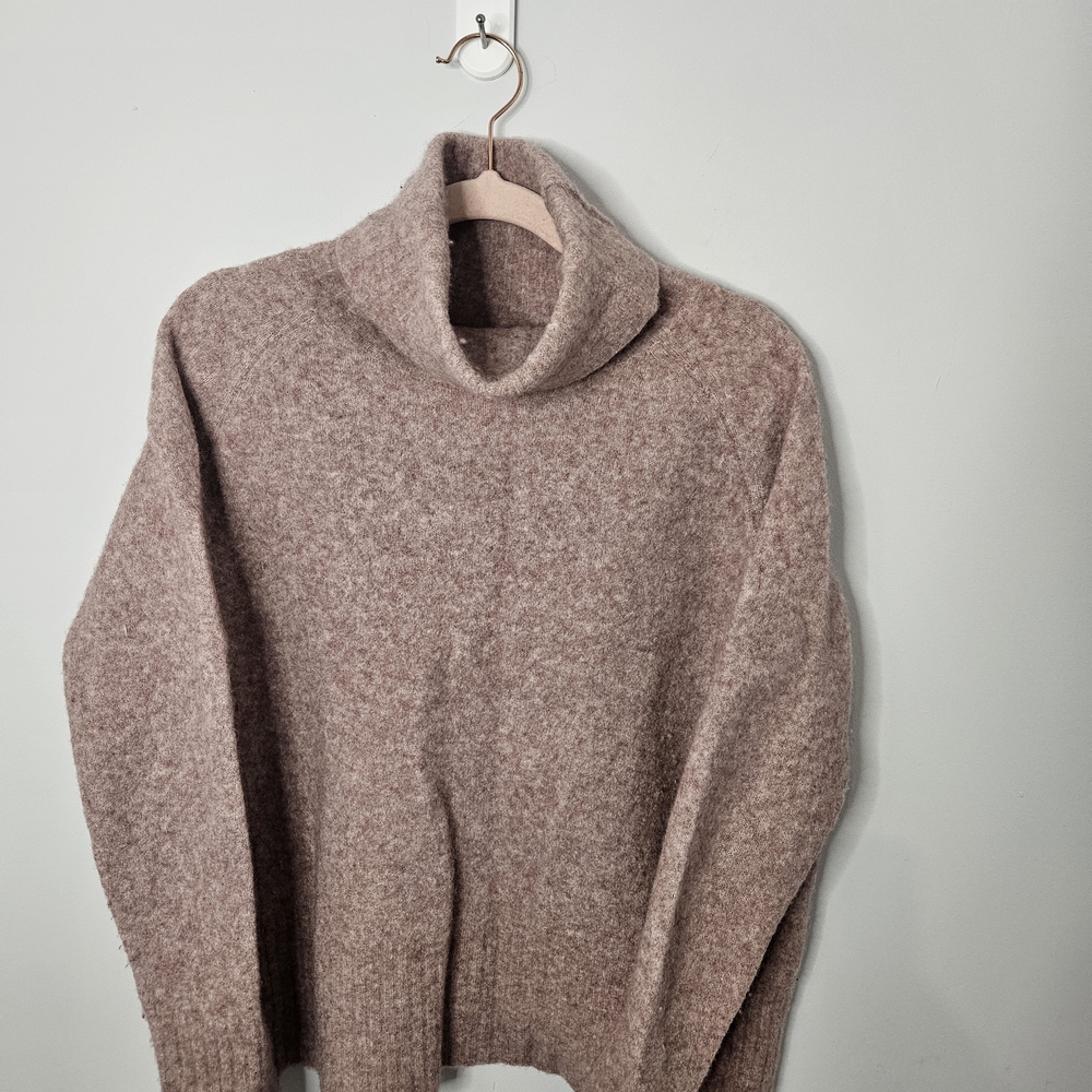 Aritzia Women's Cowl Neck Sweater in Soft Blush